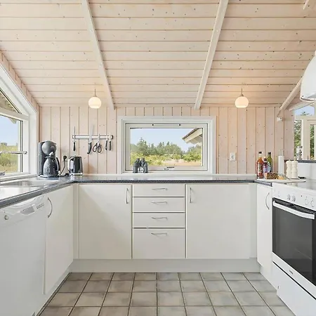 Lk2075-lokken-karensvej-42 Løkken
